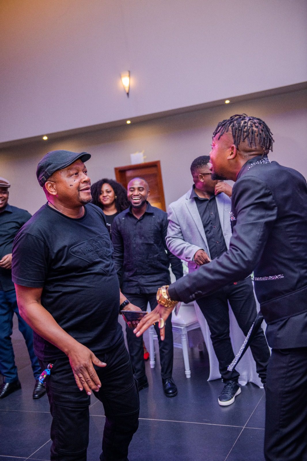 Killua Rafael segue os passos de Mr.Bow e lança álbum num Jantar de Gala