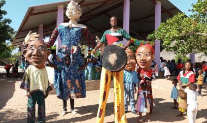 Enéas Lourenço: O artista que dá vida às marionetas gigantes em Inhambane