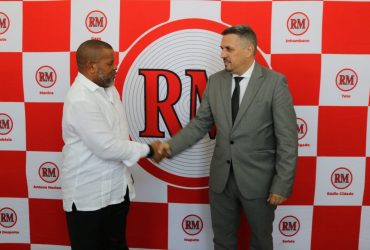 Rádio Moçambique e Seasonwizard unem-se para reabilitar Centro de Saúde e Centro Social