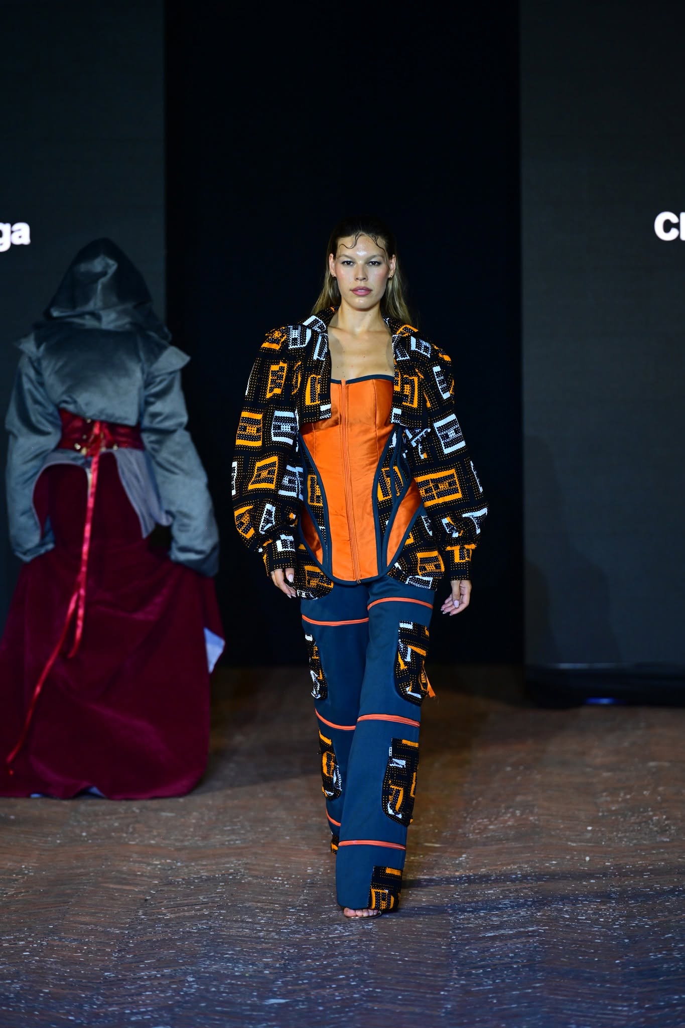 Charlyne Sanga apresenta colecção em Itália e reforça presença da moda moçambicana no cenário internacional