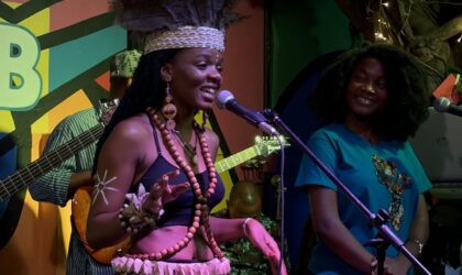 Leia Nhambe estreia-se na música com EP que celebra as raízes africanas