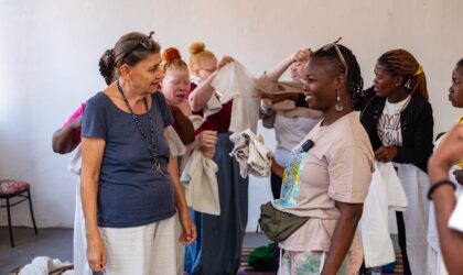 Embroidered Emotions une Moçambique e Ilha Reunião 
