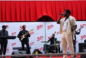 BZTROUBLEX leva energia e brilho ao Estúdio Auditório da Rádio Moçambique