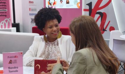 Sandra Tamele leva experiência da Livroteca de Marracuene à Conferência Internacional de Livreiros de Sharjah